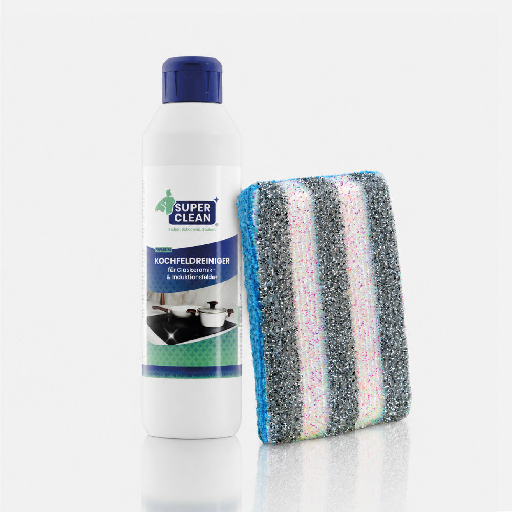 SUPER CLEAN Kochfeldreiniger 250 ml mit Reinigungsschwamm für Glaskeramik- und Induktionsfelder vor hellgrauem Hintergrund